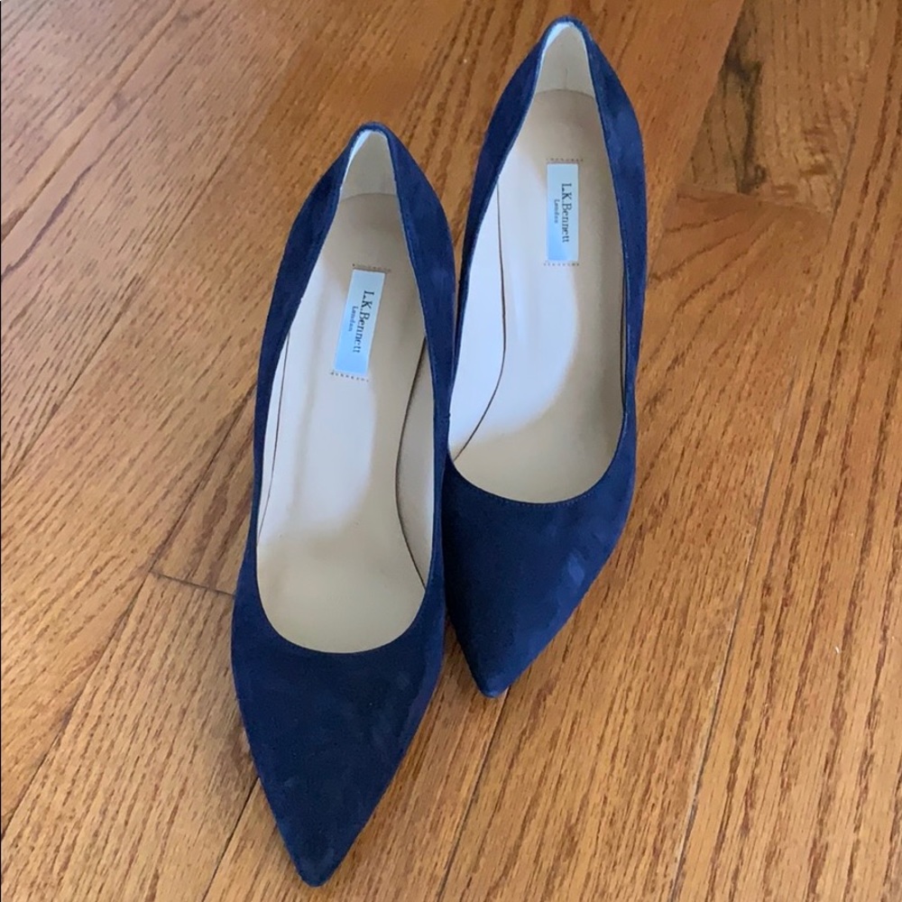 L.K.Bennett London Real Leather Pointed-Toe Courts - Picture 2 of 3